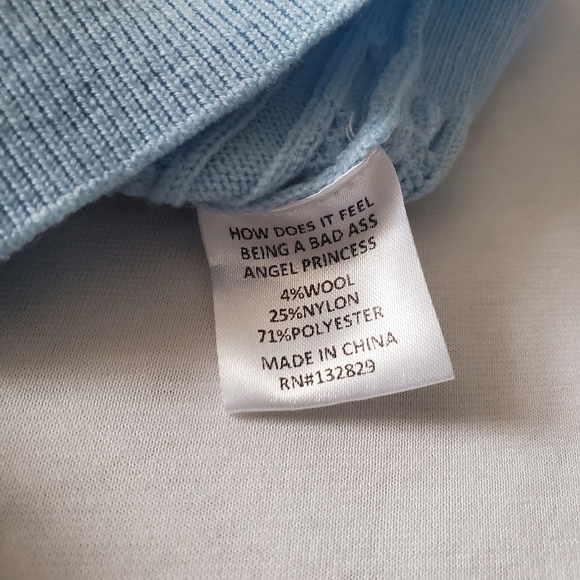 Revolve LPA Poppy Cable Knit Padded Shoulder Wool Blend Blue Cropped Sweater - Picture 8 of 8